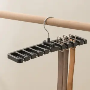 organizador de cintos giratório