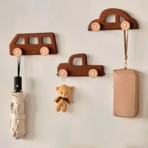 ganchos decorativos parede formato carro