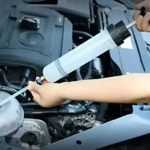 seringa extratora de fluidos automotivos